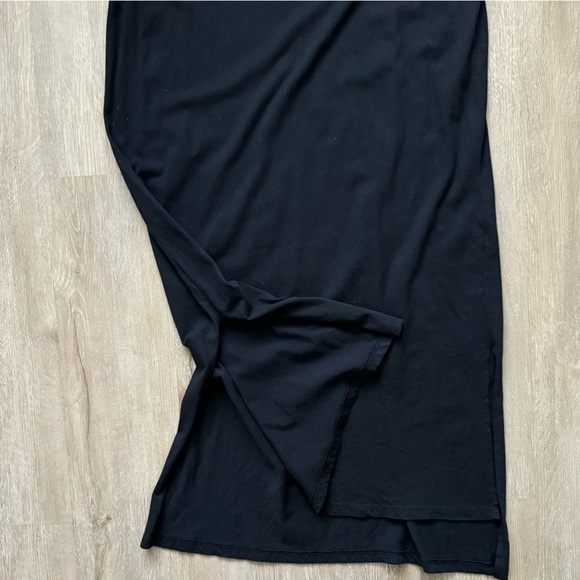 ELECTRIC & ROSE posey midi dress black slits - Picture 6 of 6